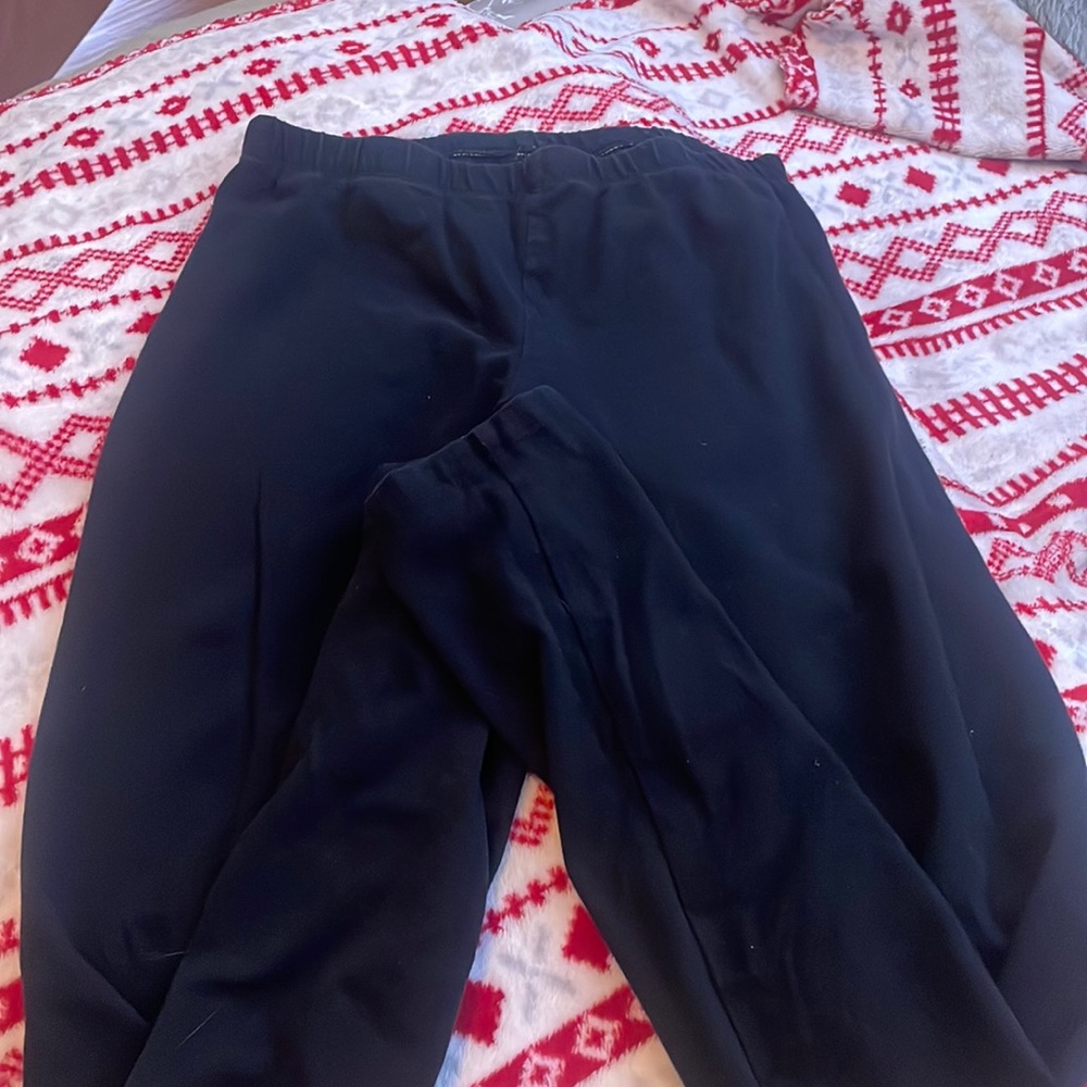 Leggings. Brand is Arizona and it is a size large (14).